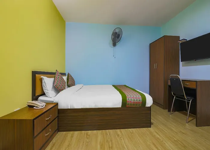 Oyo 352 Konark Hotel